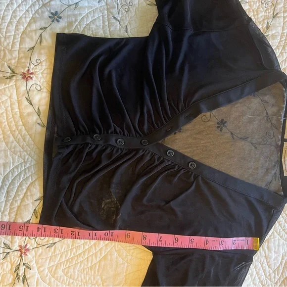 20% OFF BUNDLES! Urban Outfitters Long Sleeve Cropped Cardigan. Black. Small - Picture 11 of 12